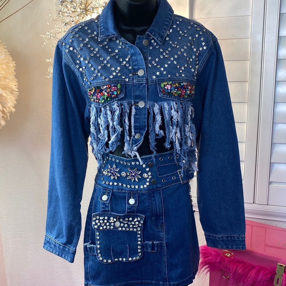Stylish Embellished Denim Jacket with Fringe